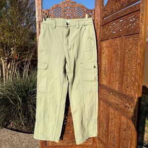 Billabong Cargo Pants in Sage